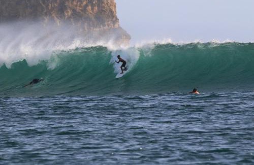 Jerowaru Hotel | ekasboardriders surf&stay