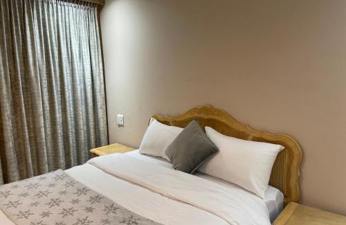 Mokopane Apartment | Ekhaya,private room with patio 1