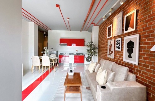 Khlong Tan Nuea Apartment | Ekkamai Loft kingbed+ couch +convertible sofabed + airmatt, max 4