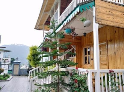 Bhowali Villa | EKO STAY - Oakwood Villa