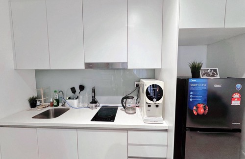 Taman Mutiara Condo | EkoCheras Kuala Lumpur Retreat MRT, Mall and Pool