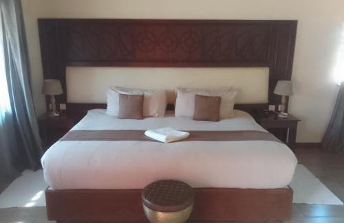 Ghanzi District Hotel | Ekori Lodge