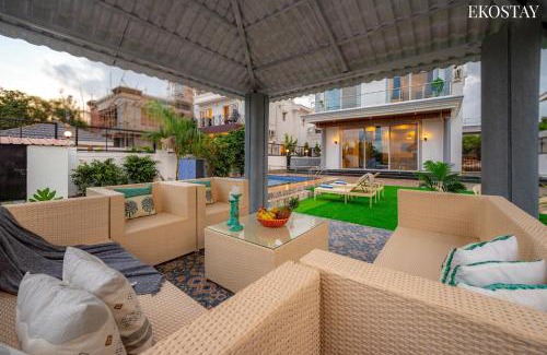 Atvan Villa | Ekostay Cliffside Villa I Mountain View