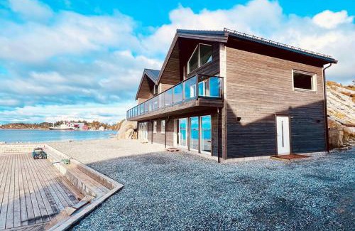 Selbjorn House | Eksklusiv Rorbu - Havblikk 1 - Båtutleie