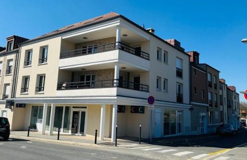Saint-Germain-sur-Morin Apartment | Elégance Contemporaine