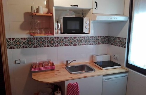Vega de Santa Maria Cottage | El Abad rural apartment for 2 people