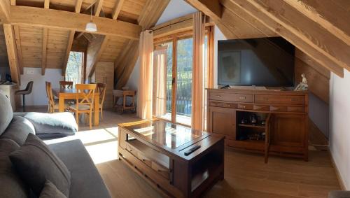 Piedrafita de Jaca House | El Arco de Piedrafita