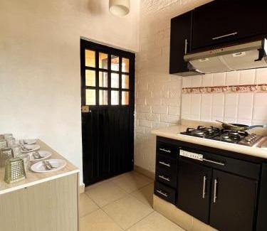 Del Cerrillo House | El Balcón del Aventurero