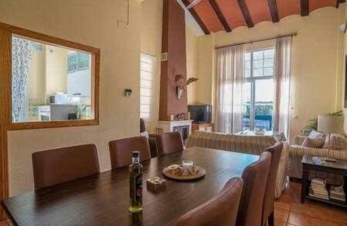 Las Jaras House | El Balcón del Lago House