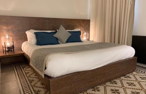 Tyre Hotel | El Boutique Hotel