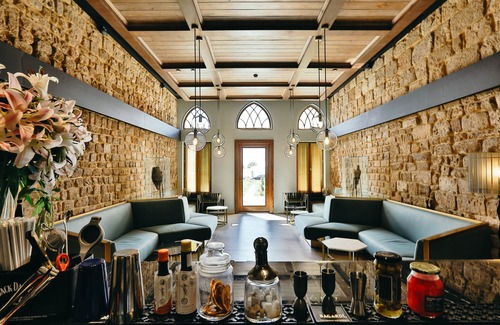 Tyre Hotel | El Boutique Hotel