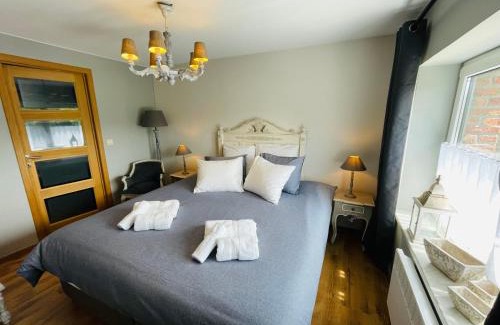 Thy-le-Chateau Bed & Breakfast | El Bre du Faubourg