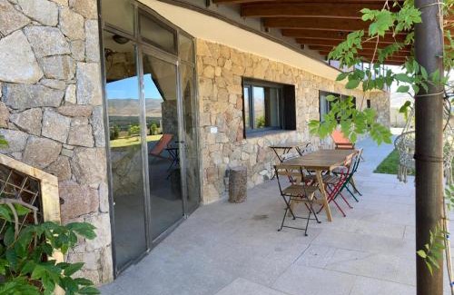Navarredonda de Gredos Ski Chalet | El Cabezuelo