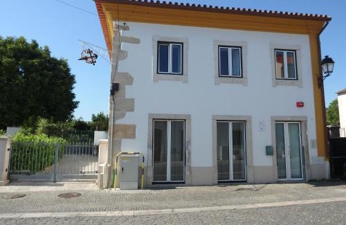 Redinha House | El Camino Lodge