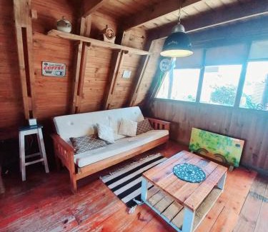 Puerto Piramides Ski Chalet | El Canto de la Ballena Bungalow La Paz