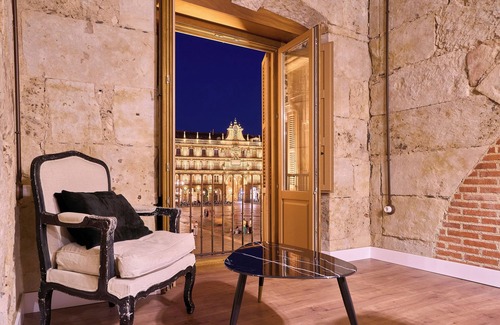 Old Town Apartment | El capricho balcony Plaza mayor