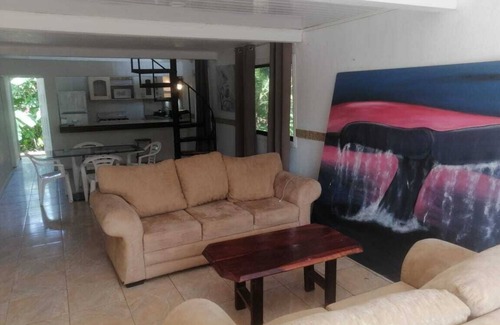 Tarcoles Hotel | El Castillo Monte Campana