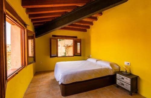 Alpuente Villa | El Cau de Corcolilla (Villa Rural)