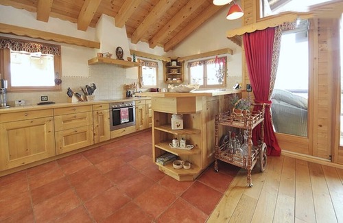 Randogne Ski Chalet | El Condor, Luxury chalet with sauna and jacuzzi in ski and golf resort