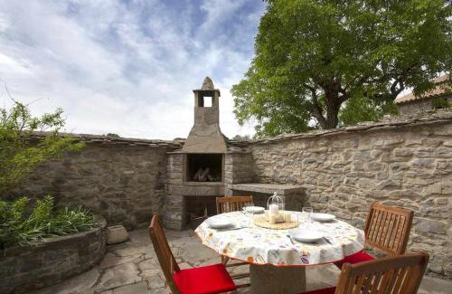 Ainsa-Sobrarbe House | El Corral de Villacampa