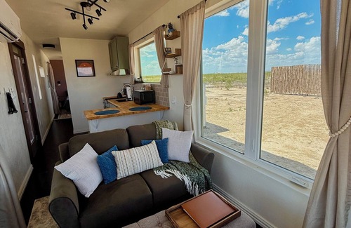 Alpine House | El Coyote Terlingua - Turtle Mountain