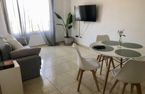 Villa Luzuriaga Apartment | El departamento de Mel