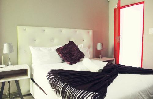 Newcastle House | El DiVino Guesthouse