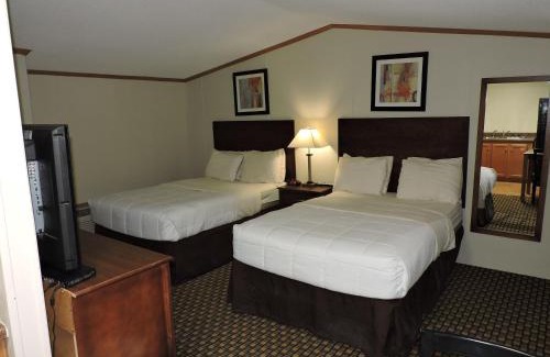Crystal City Hotel | El Dorado Suites