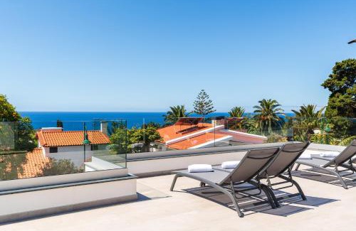 Canico House | El Dourado House