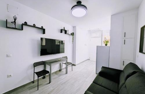 El Molinillo Apartment | El Faro Centro de Málaga con Parking 445 Max