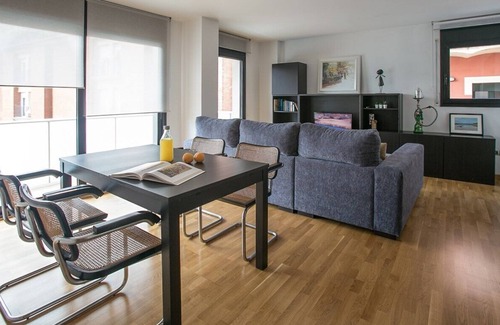 Ripoll Apartment | El Fortí de Ripoll, Apartamento moderno en el centro histórico de Ripoll