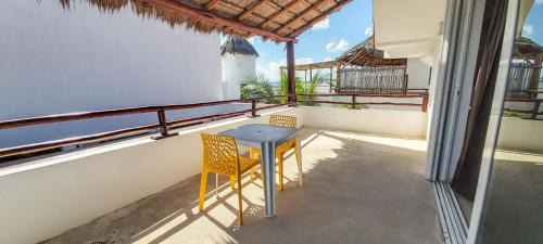 Mahahual Hotel | El Fuerte Beach Apartments