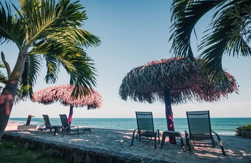 Boca Corona Apartment | El Golden Cowry – Romantic Escape with Ocean Views