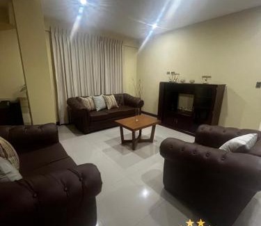 Cochabamba Apartment | El Hogar - Sucursal Circunvalación con garaje