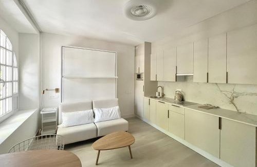 Burgos Apartment | El Jardín de María Luisa Suites