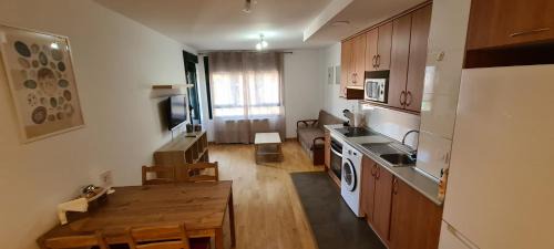 La Puebla de Alfinden Apartment | El LLANO JOB&FAMILY