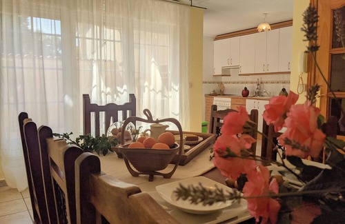 Candeleda House | El Loft Housing up to 10 people in Candeleda