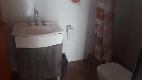 Comandante Luis Piedrabuena Apartment | El Mastil Departamentos Dormis Habitaciones