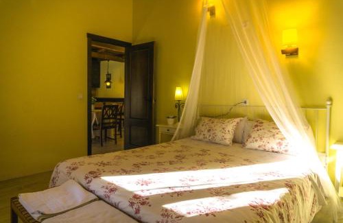 Hervas House | El Manantial Del Fresno - Casas Rurales En Hervás