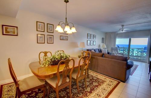 Fort Walton Beach House | El Matador 362 - Gulf front with beautiful views of the Gulf and pool