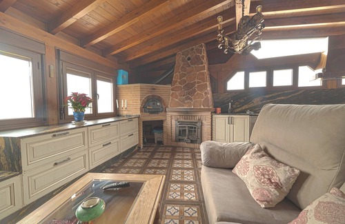 Titulcia Ski Chalet | El Mirador de Bayona