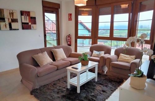 Udias Apartment | El Mirador de La Hayuela, a 7 min de Comillas