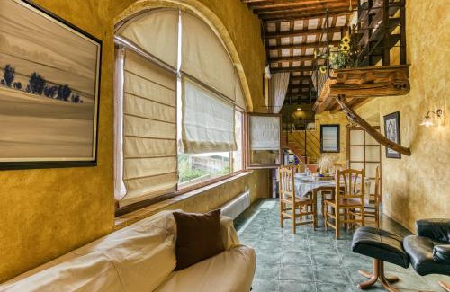 Llampaies House | El Mirador Rural de Can Gat Vell