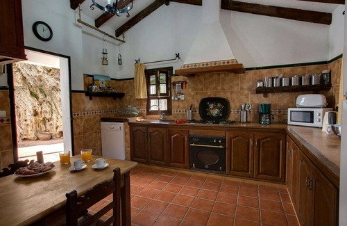 Arcos de la Frontera Villa | El Molino del Pilón - Five Bedroom Villa, Sleeps 10