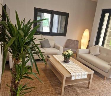 Becerril de la Sierra House | EL NIDO DEL AGUILA HOTEL LAS GACELAS, Becerril