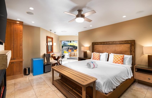 Warm Sands Hotel | El Noa Noa