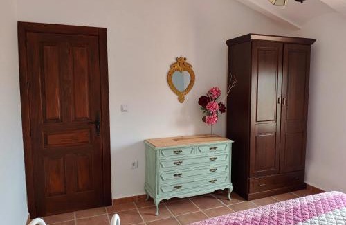 Majada del Moro Apartment | El Oasis Morado Fresa