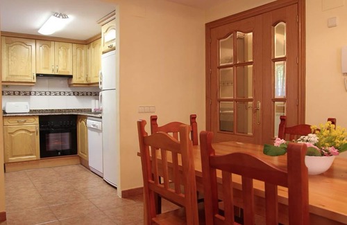 Sahun Apartment | El Pajar Bajo, Chuanon House
