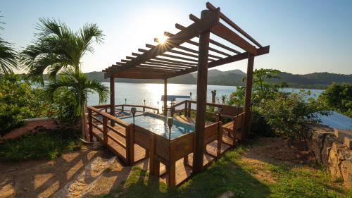 Punta Caribe Apartment | El Palacio Rosa on Blue Lagoon 3BR Beachfront Suite on pristine & quiet bay w incredible views