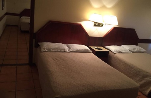 Municipio Puerto Quijarro Hotel | El Pantanal Resort